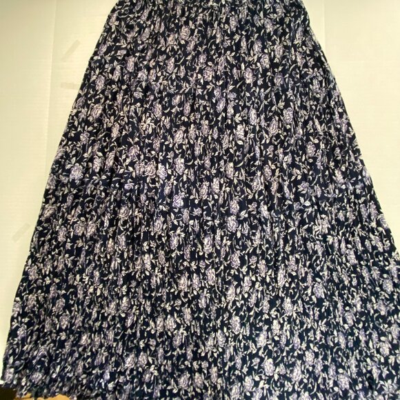 NEO NOSTALGIA LARGE MAXI SKIRT - Picture 2 of 8